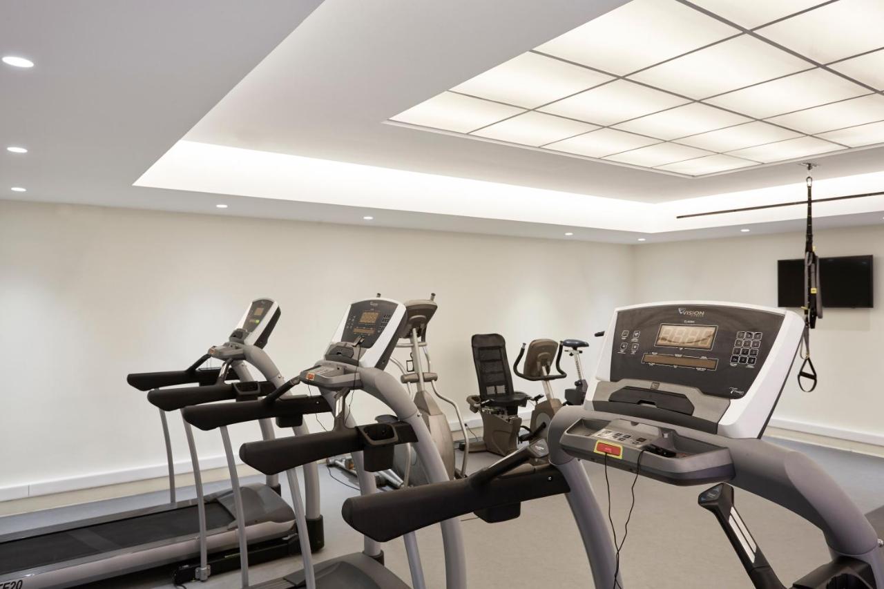 Sentido Apollo Palace Mesongi Exterior photo The gym at the hotel